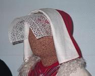 Spitzenhaube
