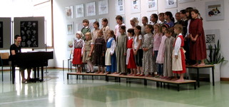 Kinderdarbietung